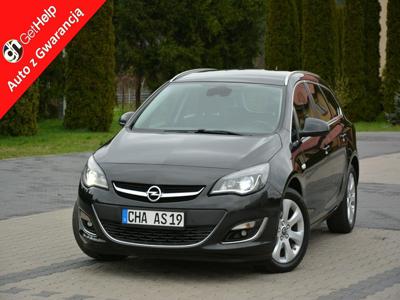 Używane Opel Astra - 29 900 PLN, 205 214 km, 2014