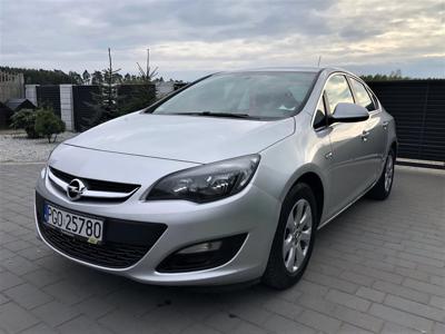 Używane Opel Astra - 31 900 PLN, 248 000 km, 2016