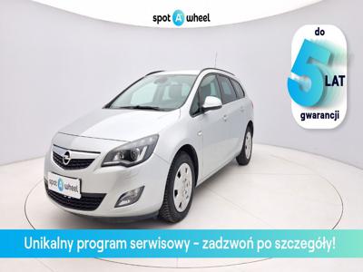 Używane Opel Astra - 36 900 PLN, 124 036 km, 2012