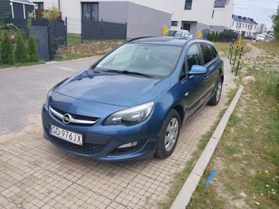 Używane Opel Astra - 37 000 PLN, 172 788 km, 2015