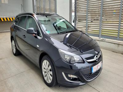 Używane Opel Astra - 38 800 PLN, 172 066 km, 2015