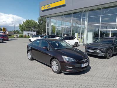 Używane Opel Astra - 39 900 PLN, 137 500 km, 2015