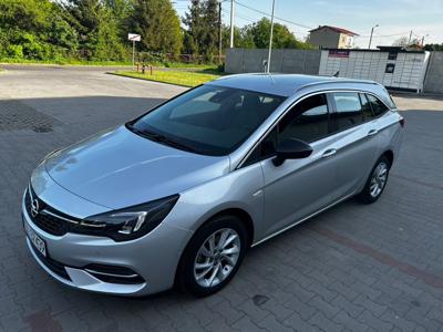 Używane Opel Astra - 77 900 PLN, 4 105 km, 2021