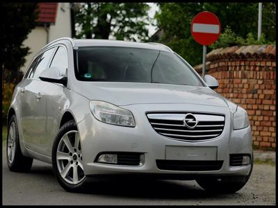 Używane Opel Insignia - 19 000 PLN, 190 259 km, 2010