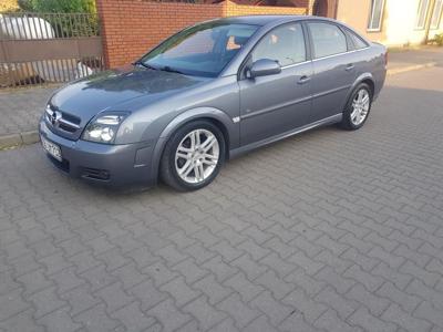 Używane Opel Vectra - 13 400 PLN, 218 200 km, 2004