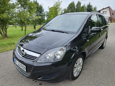 Używane Opel Zafira - 26 500 PLN, 200 000 km, 2012