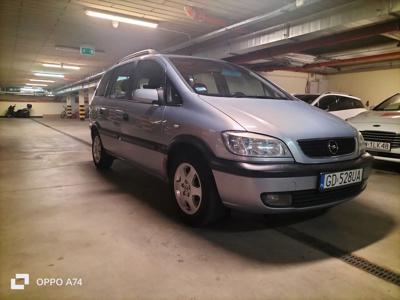 Używane Opel Zafira - 5 000 PLN, 293 000 km, 2001