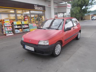 Używane Renault Clio - 1 950 PLN, 225 000 km, 1995