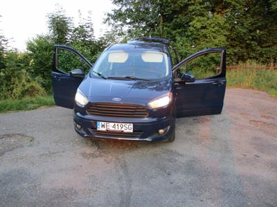 Używane Ford Tourneo Courier - 40 159 PLN, 192 000 km, 2017