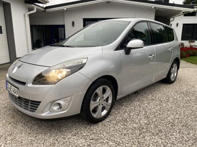 Używane Renault Scenic - 25 900 PLN, 105 000 km, 2010