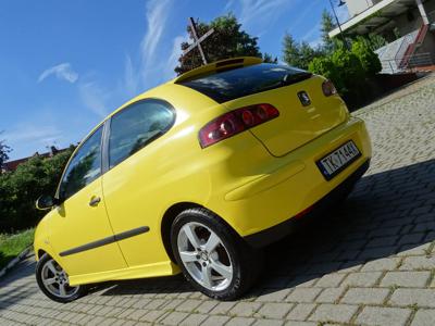 Używane Seat Ibiza - 5 999 PLN, 272 000 km, 2003