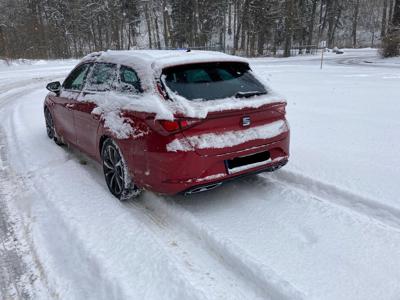 Używane Seat Leon - 60 000 PLN, 46 000 km, 2020