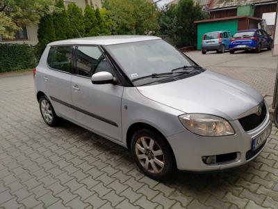 Używane Skoda Fabia - 10 200 PLN, 196 274 km, 2009