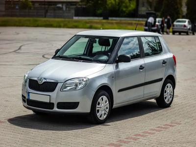 Używane Skoda Fabia - 14 990 PLN, 100 000 km, 2009