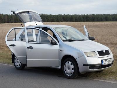 Używane Skoda Fabia - 4 500 PLN, 216 860 km, 2002