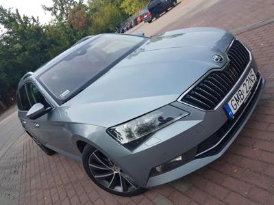 Używane Skoda Superb - 90 000 PLN, 258 000 km, 2016