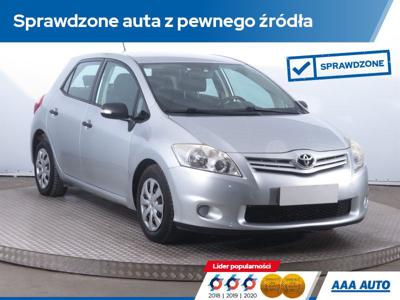 Używane Toyota Auris - 20 000 PLN, 228 126 km, 2011