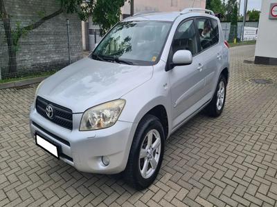 Używane Toyota RAV4 - 25 800 PLN, 254 000 km, 2006