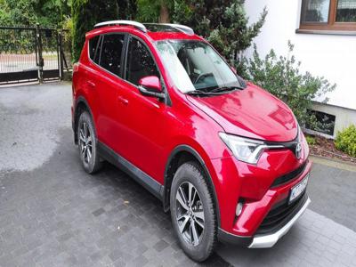 Używane Toyota RAV4 - 68 800 PLN, 12 000 km, 2016