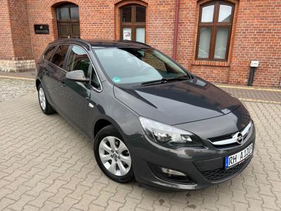 Używane Opel Astra - 38 900 PLN, 164 000 km, 2015