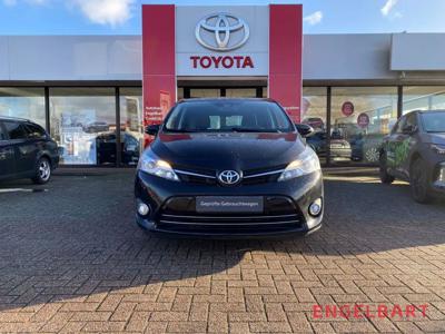 Używane Toyota Verso - 73 900 PLN, 131 039 km, 2017