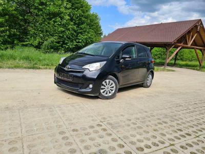 Używane Toyota Verso S - 29 300 PLN, 57 000 km, 2012