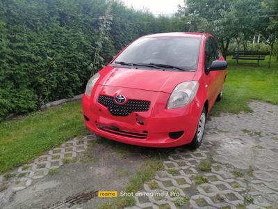 Używane Toyota Yaris - 9 999 PLN, 182 561 km, 2006