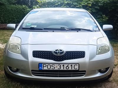 Używane Toyota Yaris - 9 900 PLN, 270 653 km, 2007