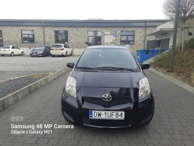 Używane Toyota Yaris - 15 700 PLN, 153 000 km, 2010