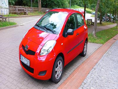 Używane Toyota Yaris - 19 990 PLN, 142 240 km, 2010