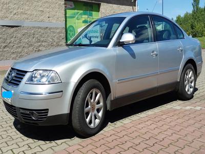 Używane Volkswagen Passat - 10 500 PLN, 327 000 km, 2004