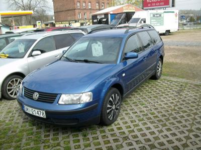 Używane Volkswagen Passat - 4 500 PLN, 373 000 km, 1999