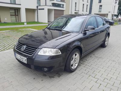 Używane Volkswagen Passat - 7 700 PLN, 399 974 km, 2004