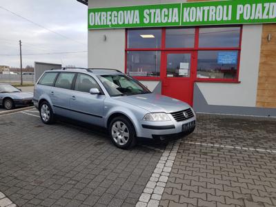 Używane Volkswagen Passat - 9 300 PLN, 276 000 km, 2004