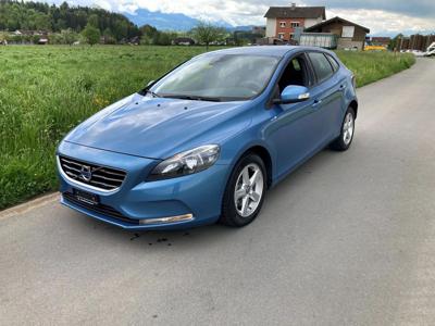 Używane Volvo V40 - 43 000 PLN, 127 000 km, 2015