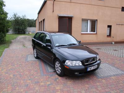 Używane Volvo V40 - 6 800 PLN, 240 000 km, 2003