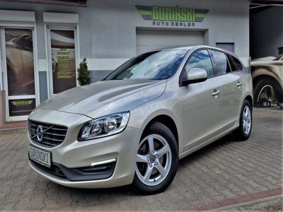 Używane Volvo V60 - 65 999 PLN, 170 000 km, 2018