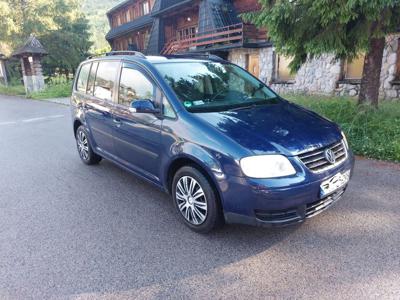 Volkswagen touran 1.6 mpi długie opłaty na rok ładny egzemplarz