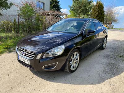 Volvo S60II 2.0 T5 240KM automat skóra navi