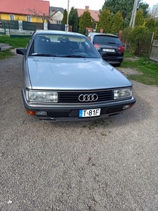 Audi 200 C3 Sedan 2.1 Turbo 182KM 1984