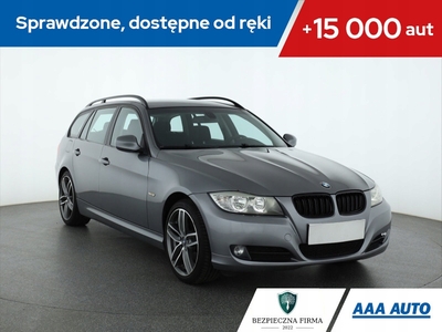 BMW Seria 3 E90-91-92-93 Touring E91 2.0 320i 170KM 2009