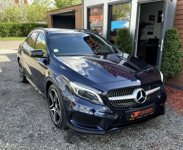 Mercedes GLA 220