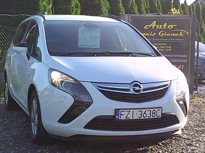 Opel Zafira C 2012