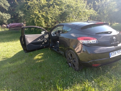 Renault Megane III Sprzedam Reanault Megan 1,5 DCI Coupe z 2009r.