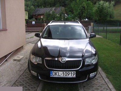 Skoda Superb II Kombi 2.0 TDI CR DPF 140KM 2011