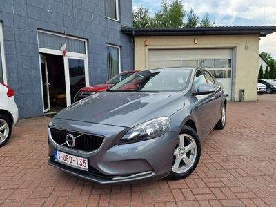 Volvo V40 II Hatchback Facelifting 2.0 D2 120KM 2018