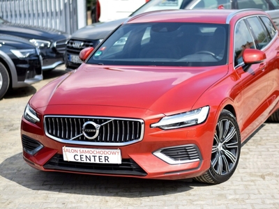 Volvo V60 II Kombi Plug-in 2.0 T6 Plug-In Hybrid 341KM 2020