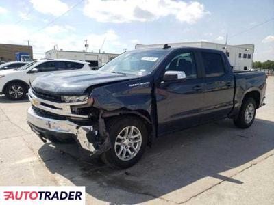 Chevrolet Silverado 5.0 benzyna 2020r. (GRAND PRAIRIE)