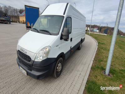 Iveco Daily 35s15 Maxi Hak 2015r. zadbany uszkodzony silik