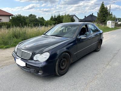 Mercedes C klasa 2.2 Diesel 2001 Rok